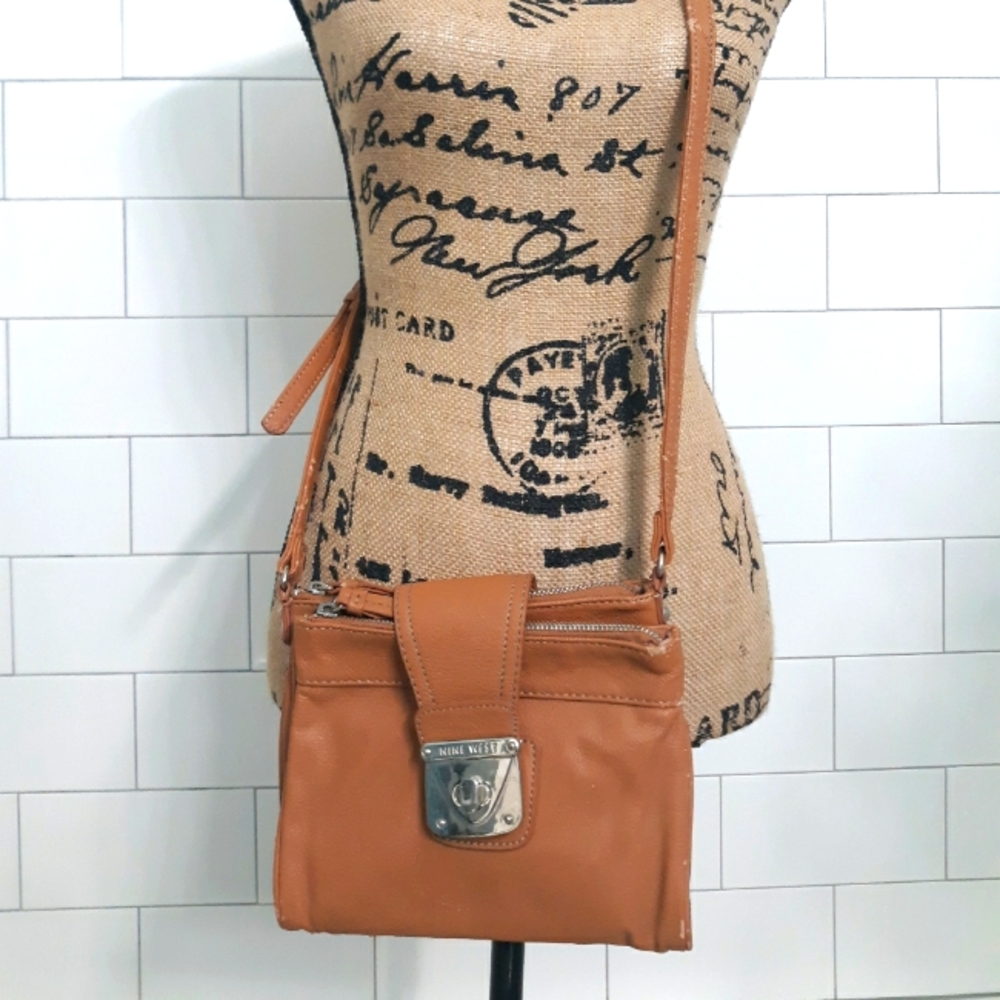 Nine West brown Cross Body purse puch